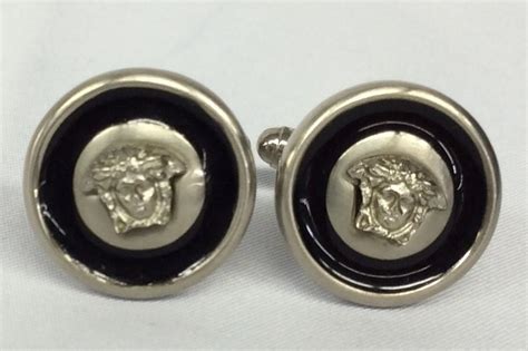 versace medusa silver cufflinks|Gianni Versace.